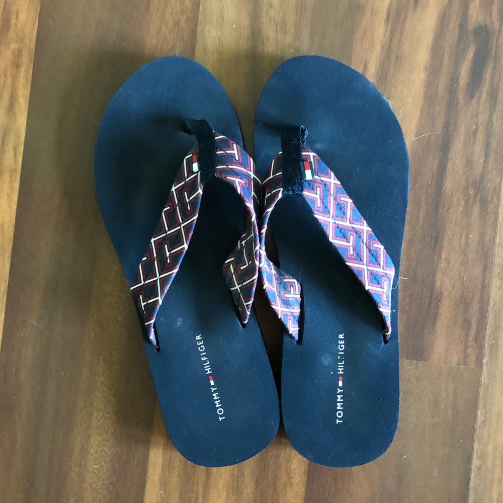 Tommy Hilfiger flip flops